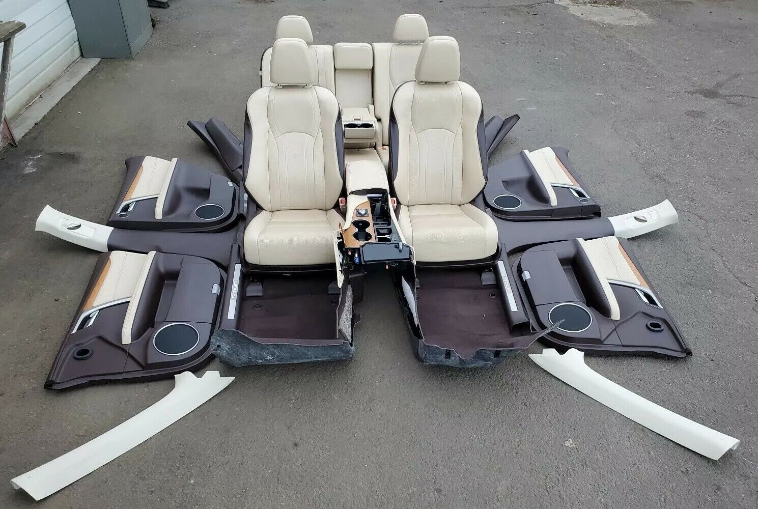 2016 Lexus RX350 Complete Leather Interior With Seats Center Console Door Trim