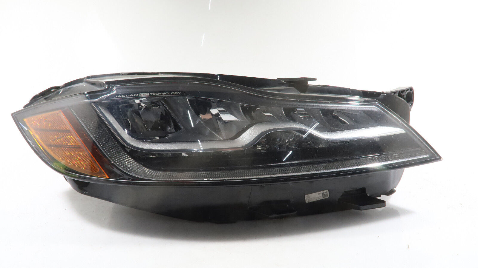 OEM | 2016 -- 2020 Jaguar F-Pace / XF (X260) LED Headlight (Right/Passenger)