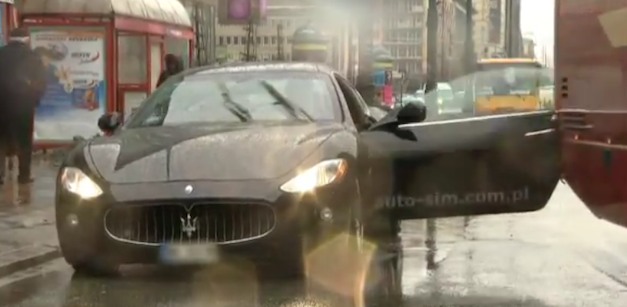 Maserati GranTurismo door crash