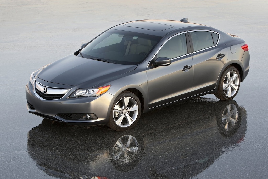 2013 Acura ILX Front High Angle 3/4 Left