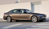 2013 BMW 750 Li Front 7/8 View