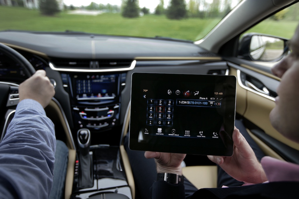 Cadillac CUE iPad App