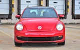Review: 2012 Volkswagen Beetle 2.5L Front View