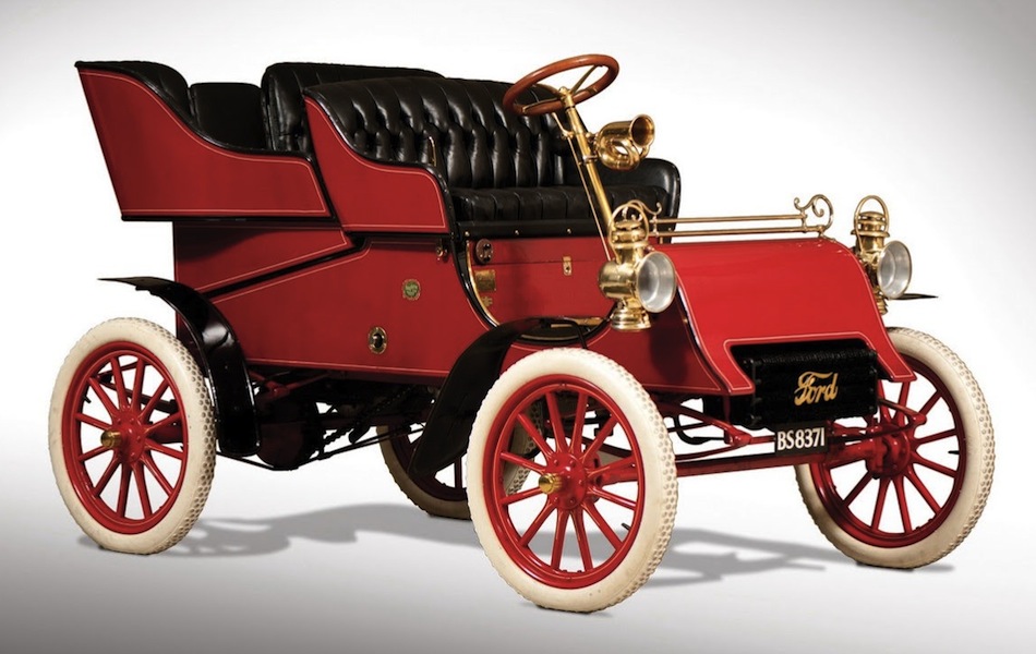 1903 Ford Model A Front 3/4 View