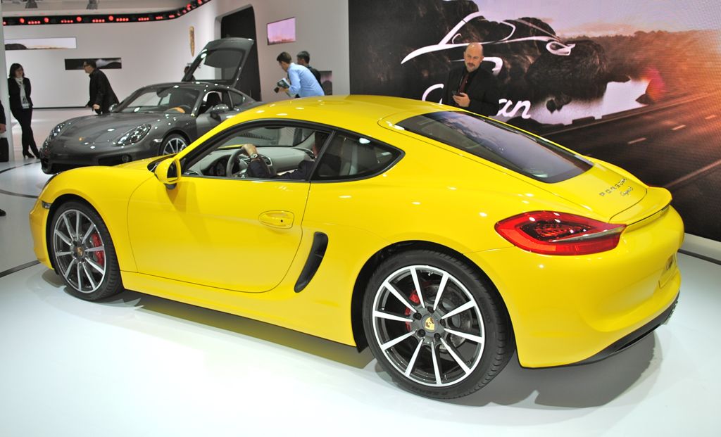 2012 LA: 2014 Porsche Cayman Rear 7/8 View