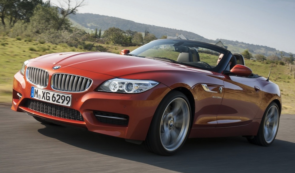 2014 BMW Z4 Front 7/8 Action Angle