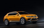 2013 Volkswagen CrossBlue Coupe Concept Front 7-8 Right Studio