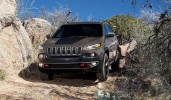 2014 Jeep Cherokee Front Trail Off-Roading