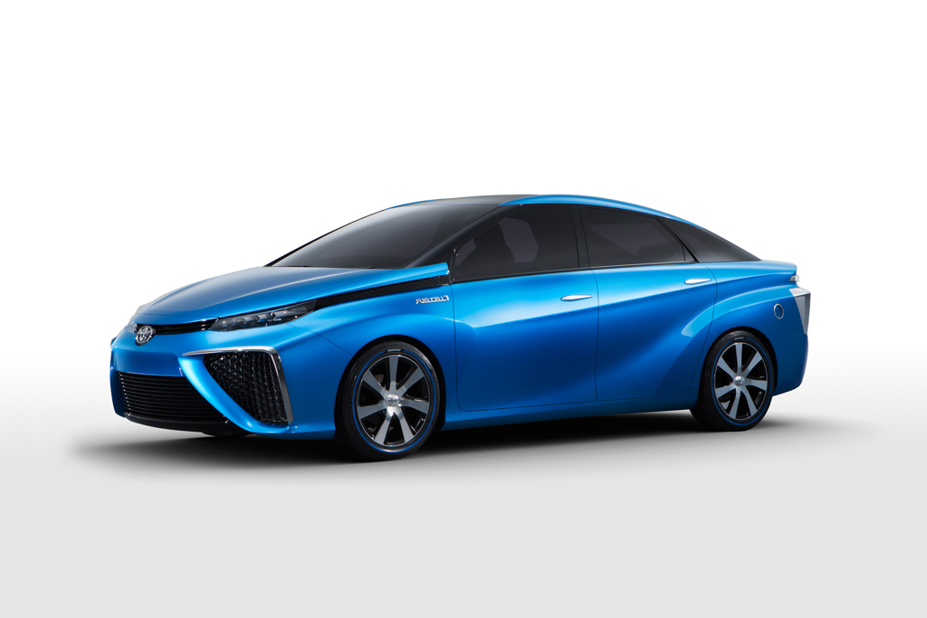Toyota hydrogen car 2015