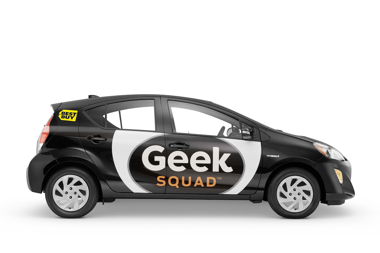 2016 Geek Squad - Toyota Prius c