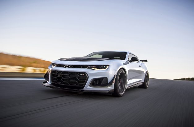 The new bonkers 2018 Chevrolet Camaro ZL1 1LE is here to rip your face off