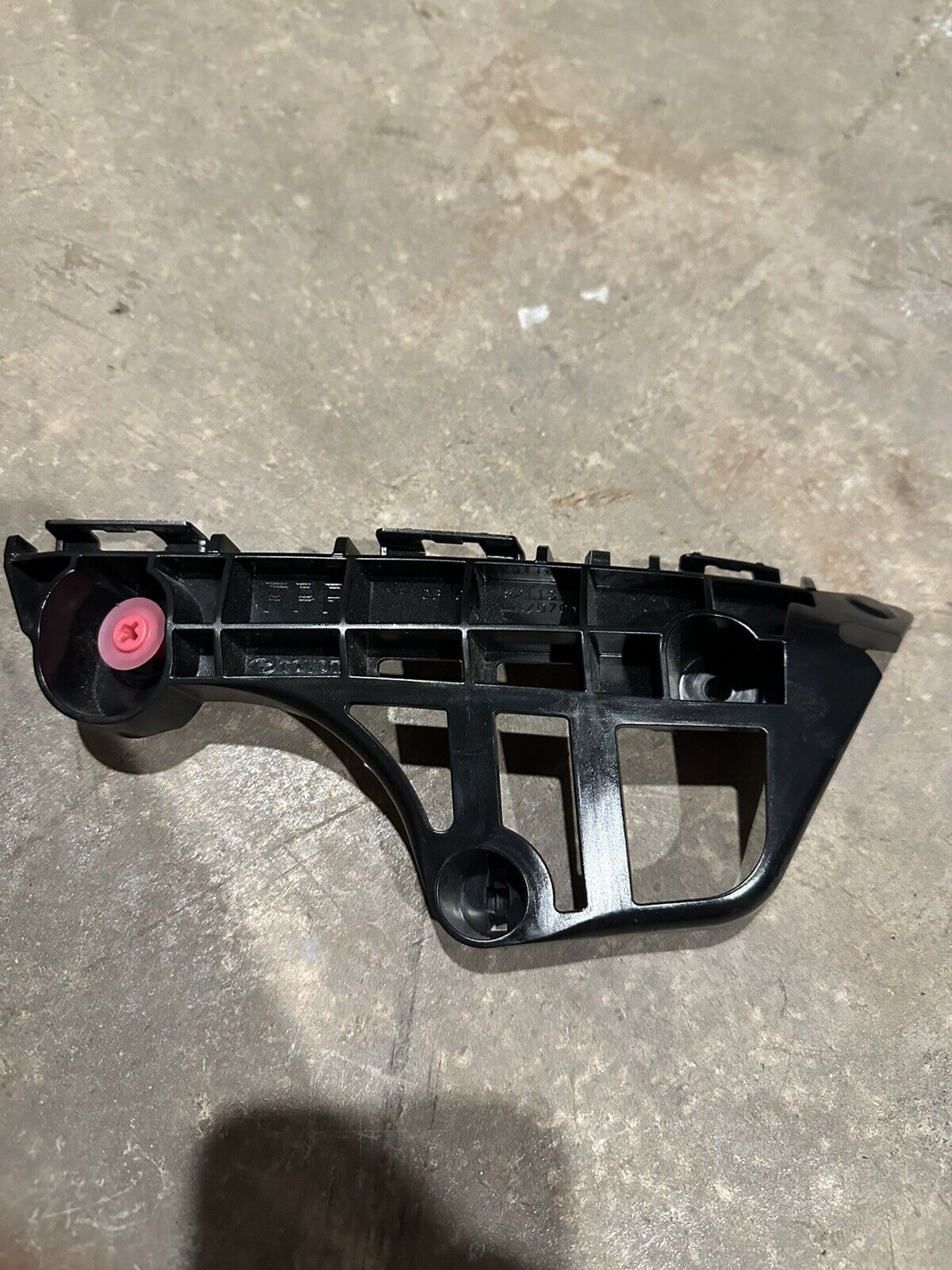 2021 TOYOTA PRIUS PRIME 16-20 1.8 Front Right Bumper support Bracket 5211547070