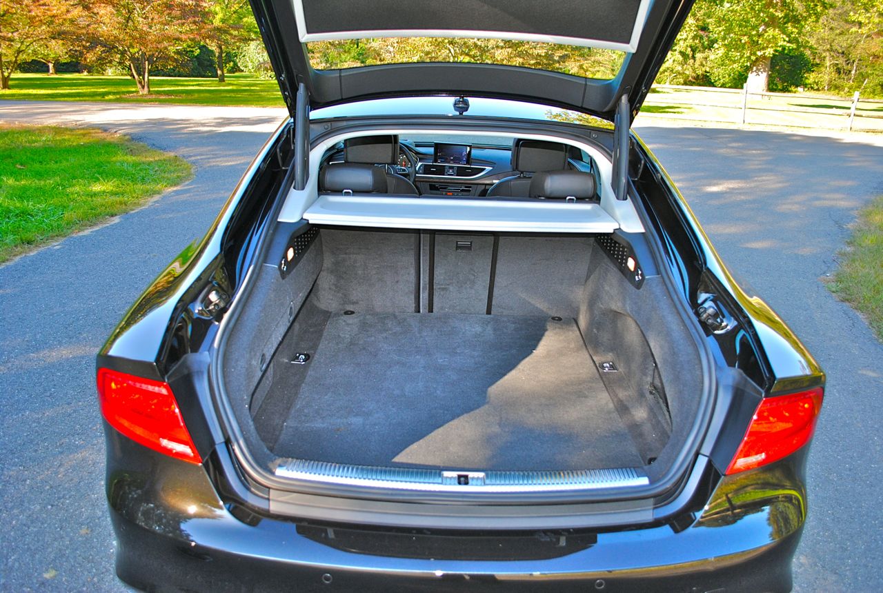 Review: 2012 Audi A7 Trunk.
