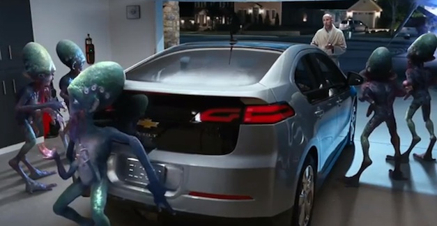 Chevrolet Volt Super Bowl XLVI ad features Aliens