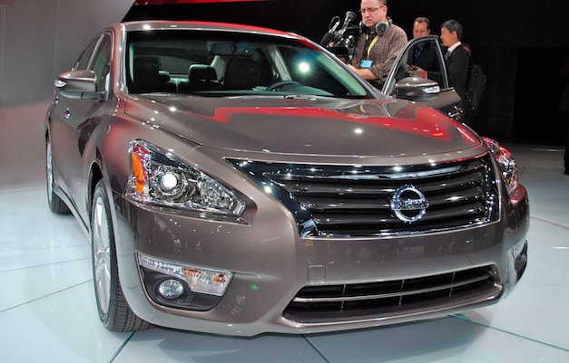 2012 New York: 2013 Nissan Altima Front