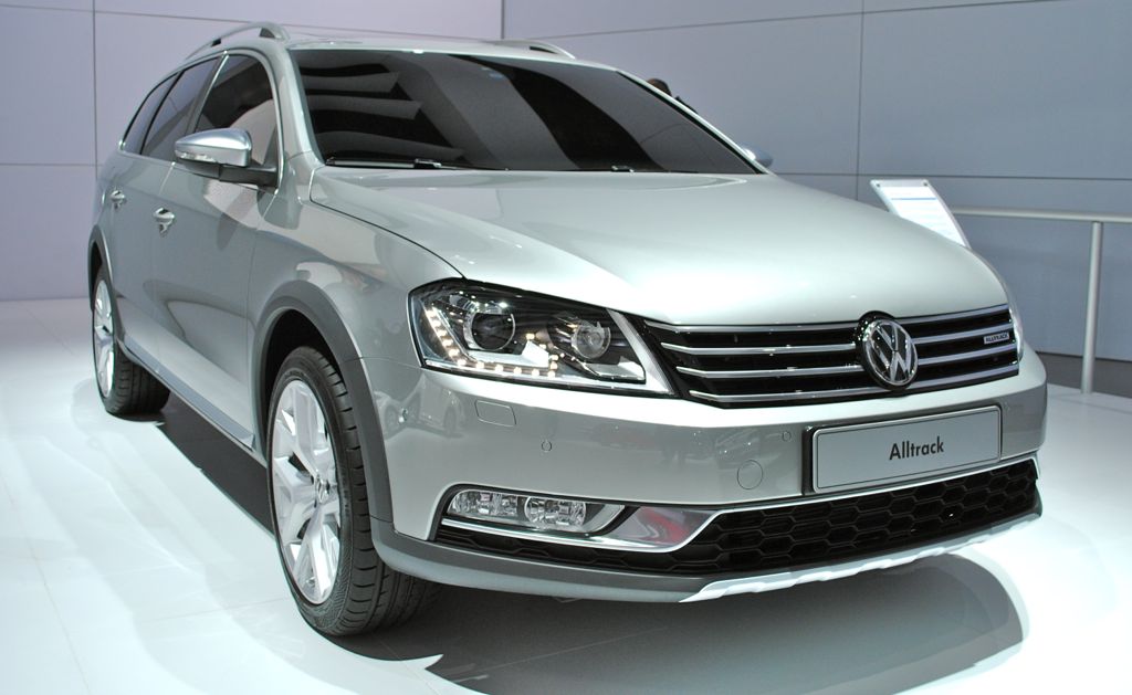 2012 New York: Volkswagen AllTrack Concept