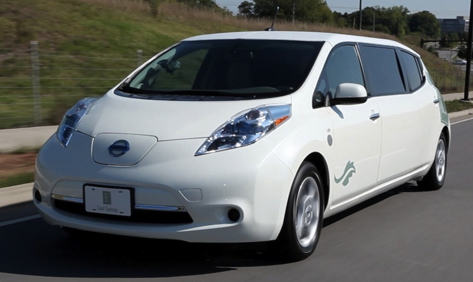 Nissan LEAF Limo in Action