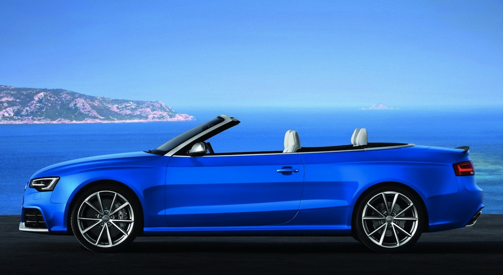 2013 Audi RS5 Cabriolet Side View