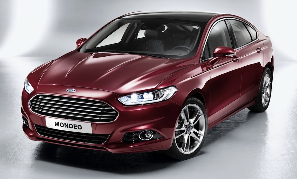 2013 Ford Mondeo 3/4 View