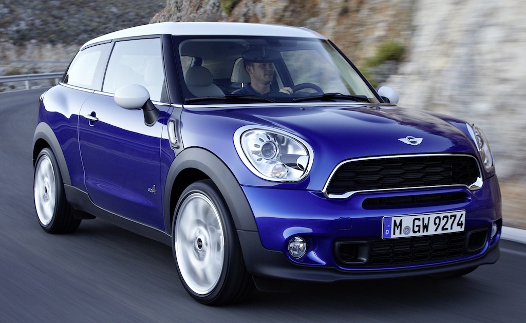 2013 Mini Paceman Front 3/4 Action Angle