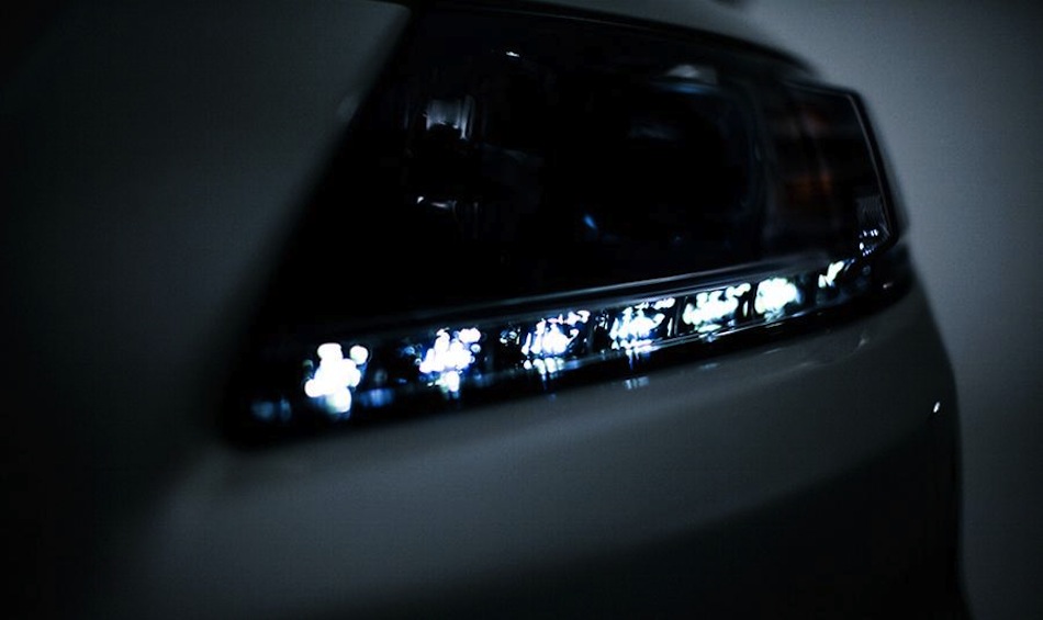 Honda CR-Z teasers LED