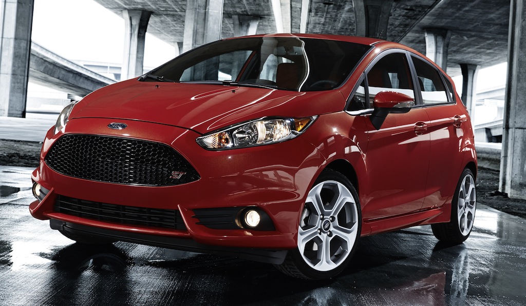 2014 Ford Fiesta ST US Front 3/4 View
