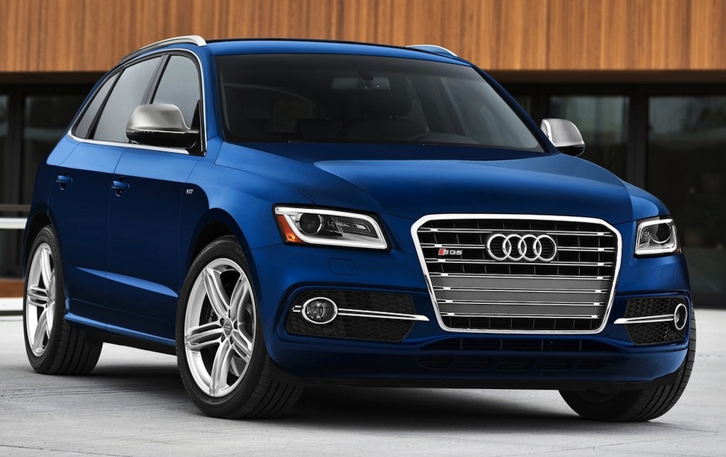 2014 Audi SQ5 Front 3/4 View
