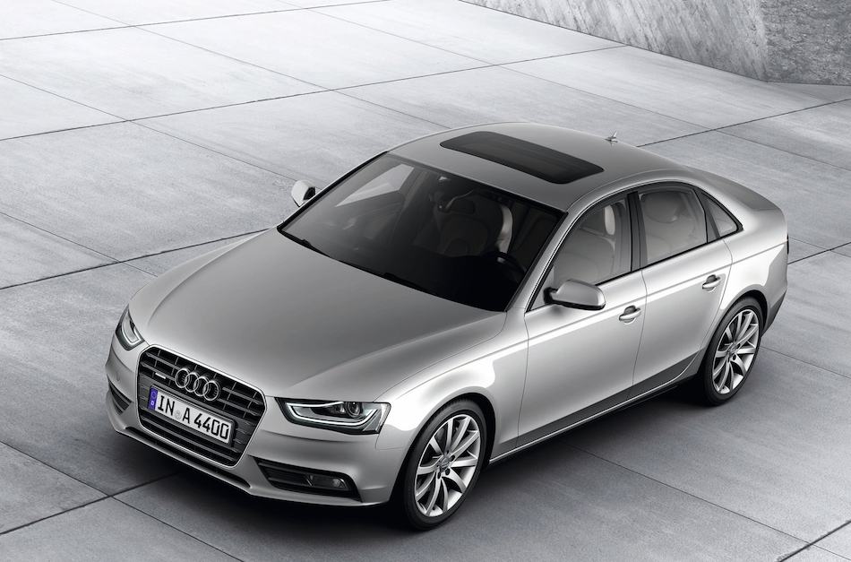 2013 Audi A4 Front 7-8 Left High Angle