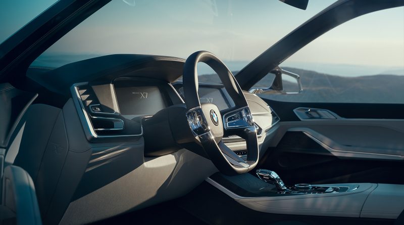 2017 IAA - BMW Concept X7 iPerformance